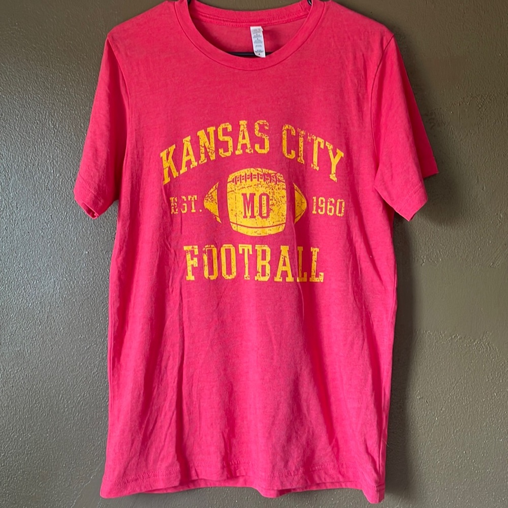 NWOT Kansas City Chiefs Football 1960 Bella Canvas Tee / Size Medium
